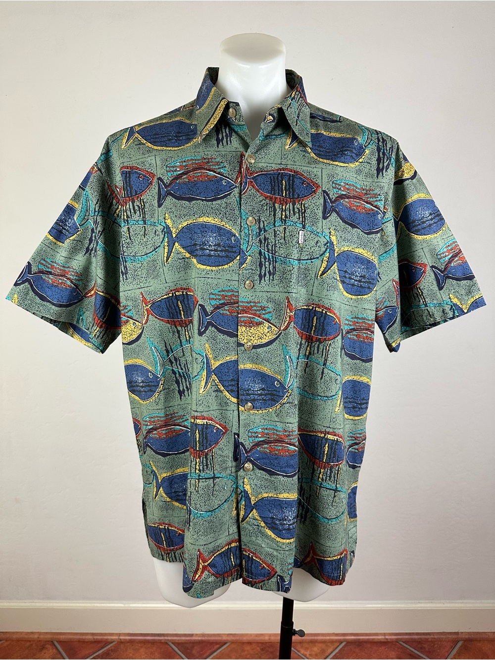 Kahala Authentic Aloha Fish-Print Shirt
